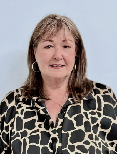 Cyndi De Leon, Financial Secretary at Christchurch Miami